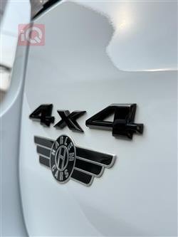 جیپ گراند شیرۆکی